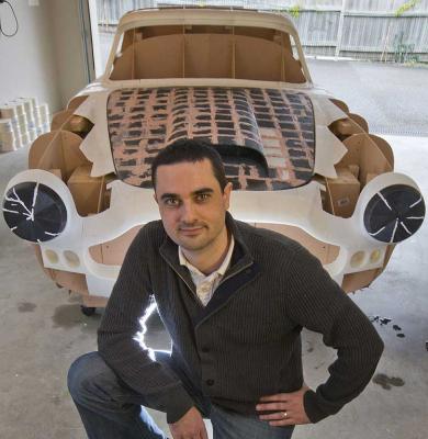 Он 3D печатает автомобиль Джеймса Бонда!