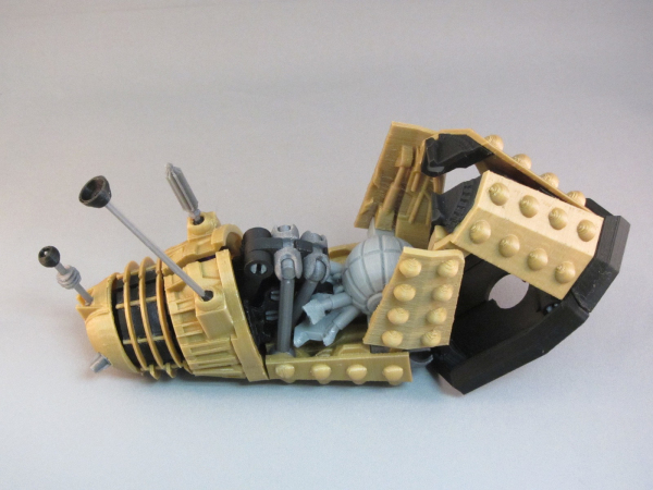Робот-трансформер из телесериала «Доктор Кто» сотворен при помощи 3D печати