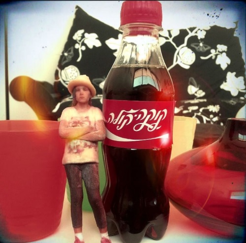 Coca-Cola запускает мини-бутылки с 3D печатными вами-в-миниатюре